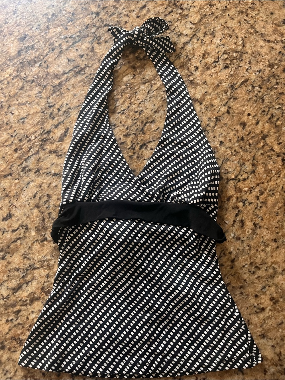 Forever 21 Black and White Halter Camisole Top